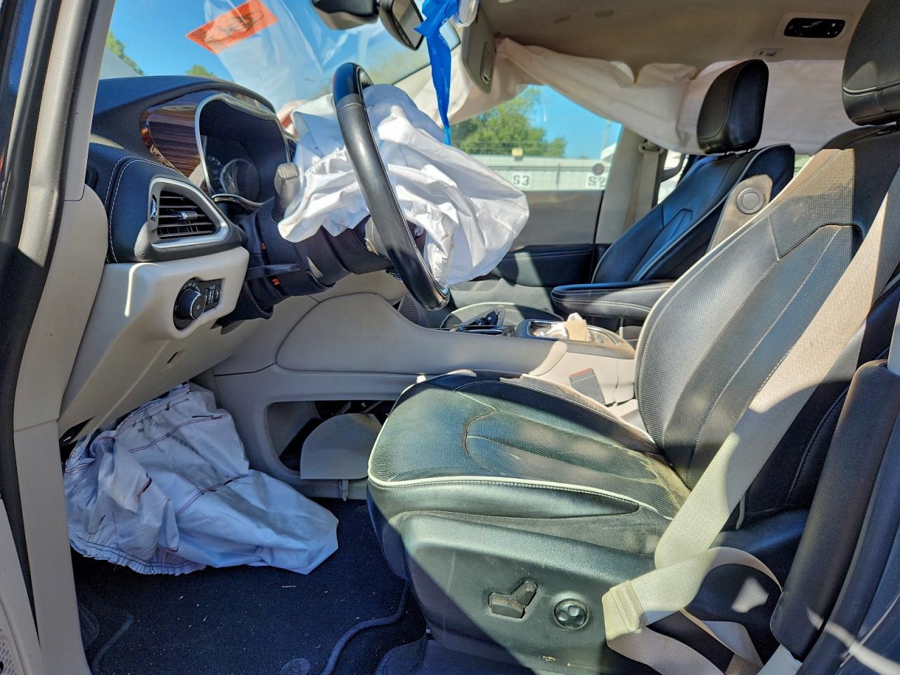 CHRYSLER PACIFICA LIMITED