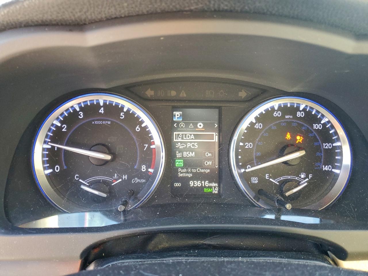 TOYOTA HIGHLANDER SE