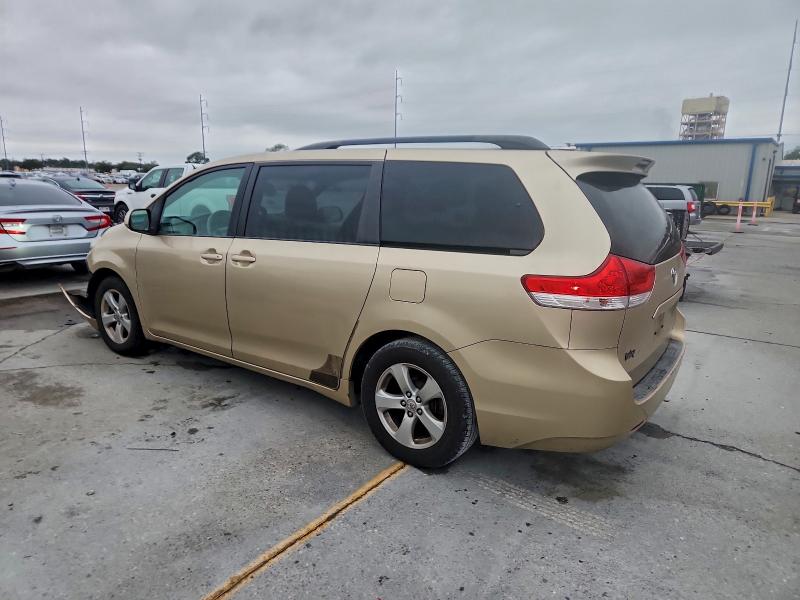 2011 TOYOTA SIENNA LE #3305505097