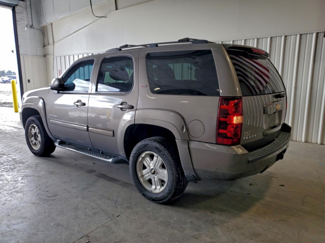 CHEVROLET TAHOE C1500 LT