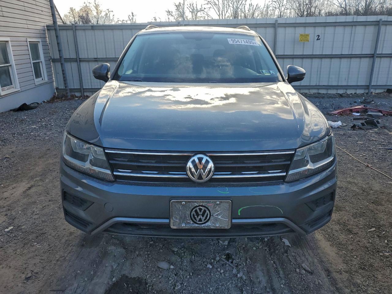 VOLKSWAGEN TIGUAN SE