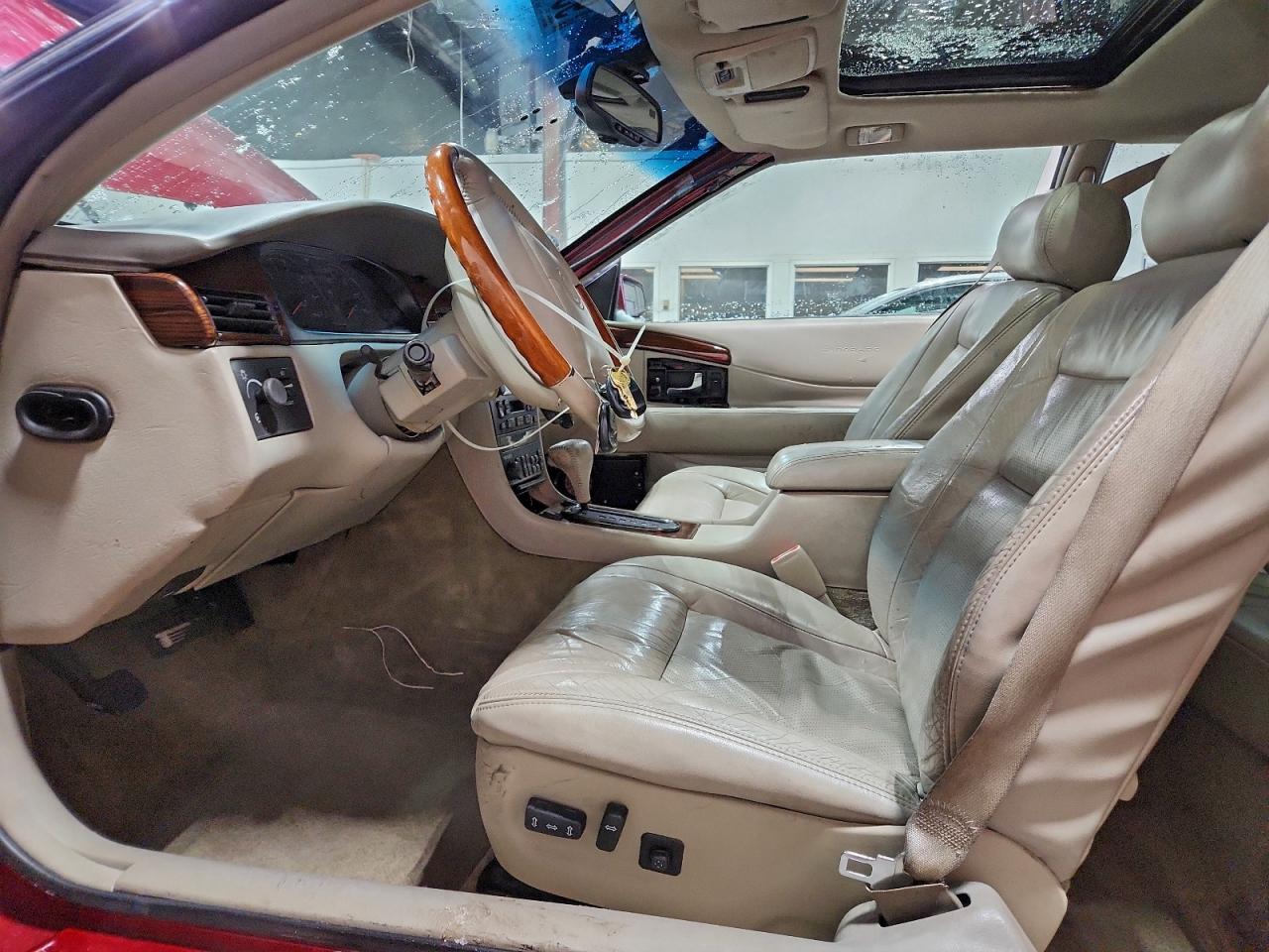 Lot #3305313331 2000 CADILLAC ELDORADO T