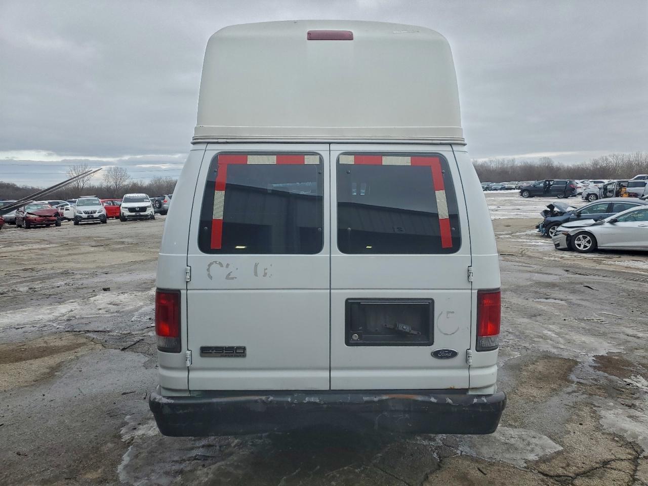 FORD ECONOLINE E350 SUPER DUTY VAN