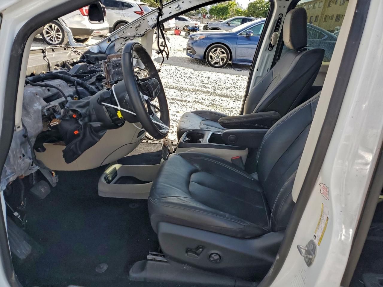 CHRYSLER PACIFICA HYBRID TOURING L