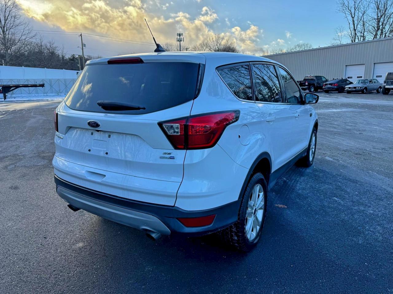 Lot #3316737424 2019 FORD ESCAPE SE