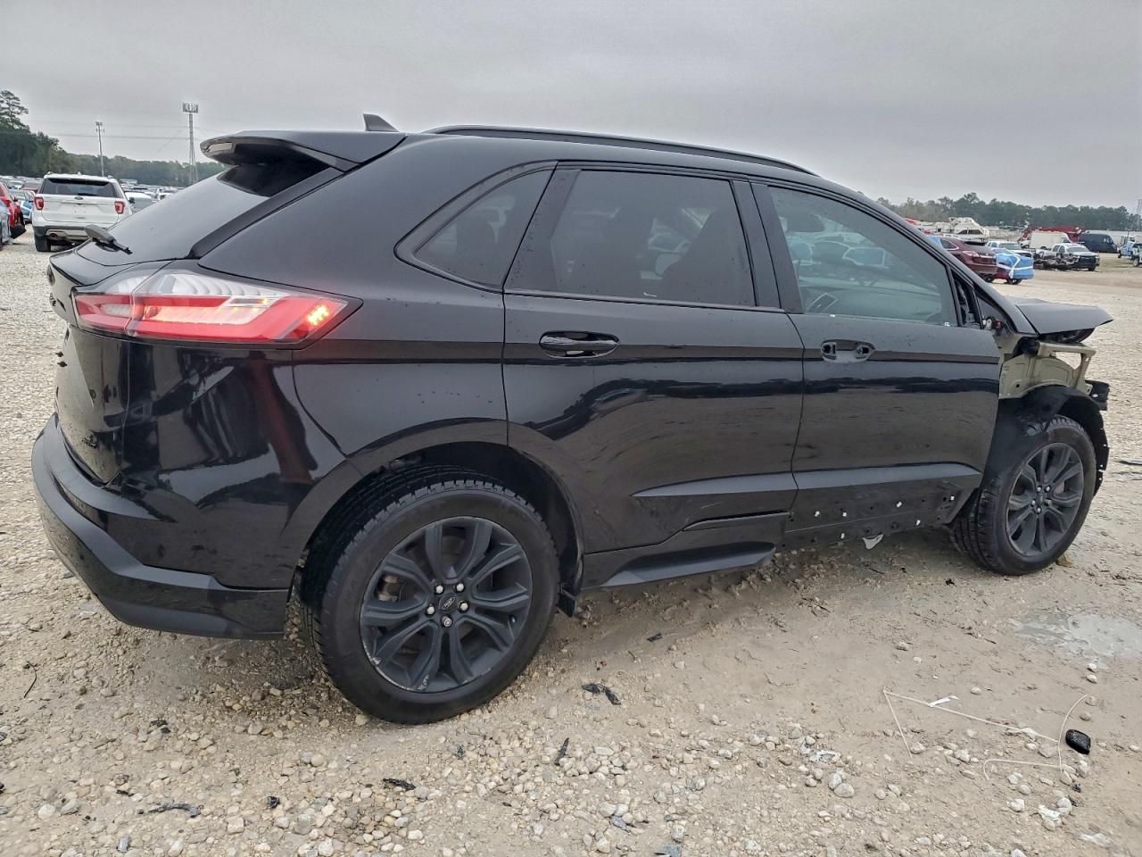FORD EDGE SE