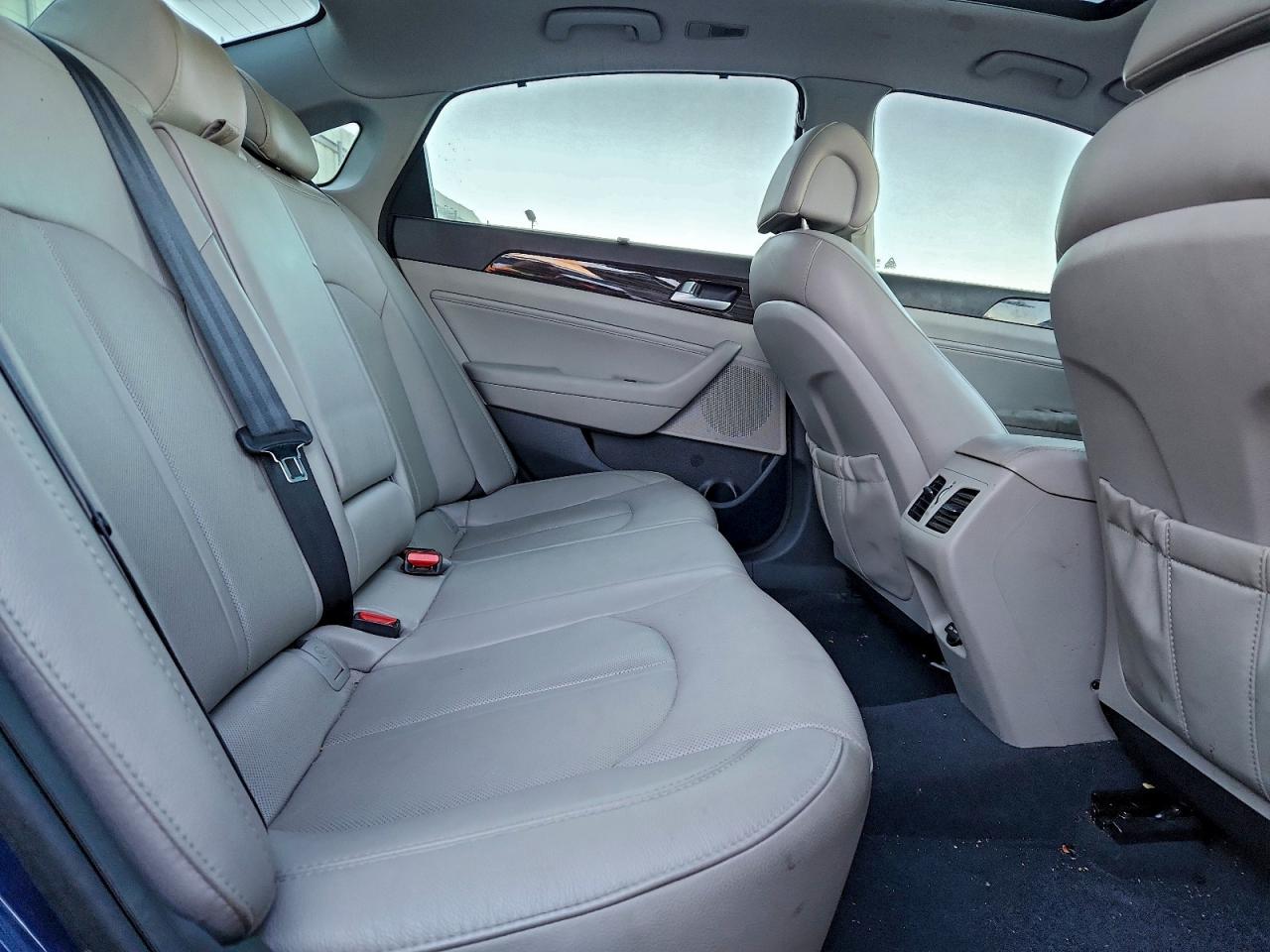 HYUNDAI SONATA SPORT