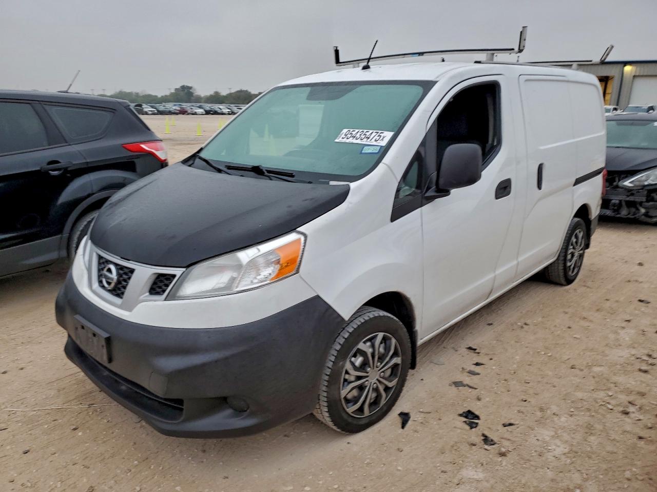 NISSAN NV200 2.5S
