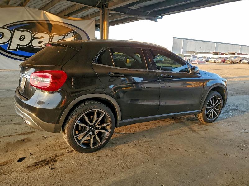 2015 MERCEDES-BENZ GLA 250 4M #3305442183
