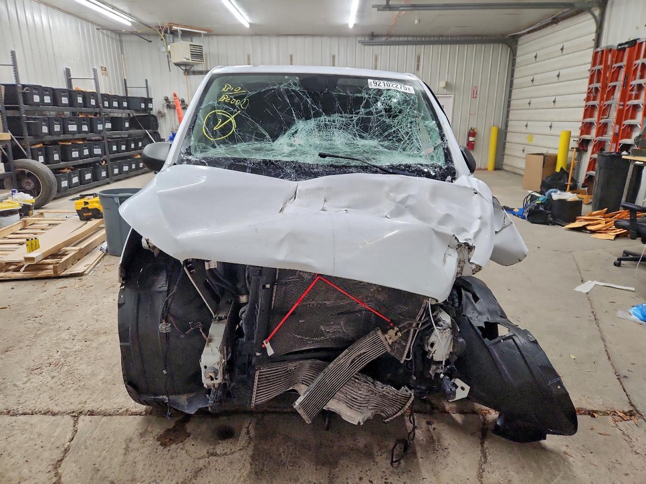 MERCEDES-BENZ METRIS