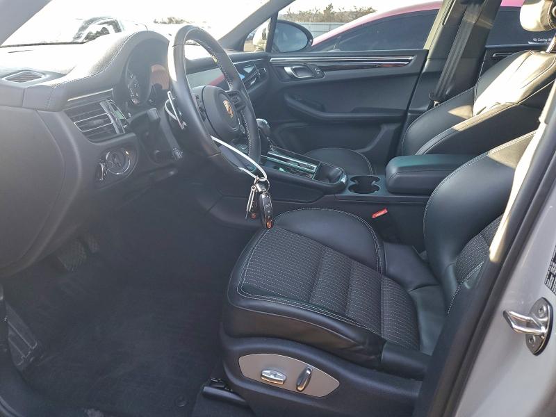 2023 PORSCHE MACAN BASE #3303572956