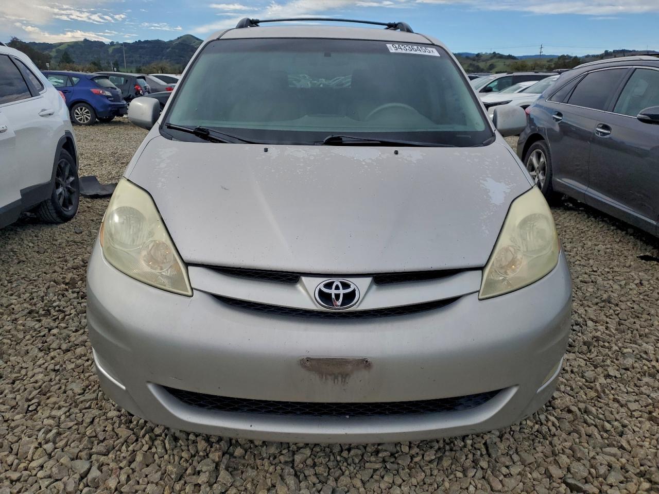 Lot #3304023602 2006 TOYOTA SIENNA XLE