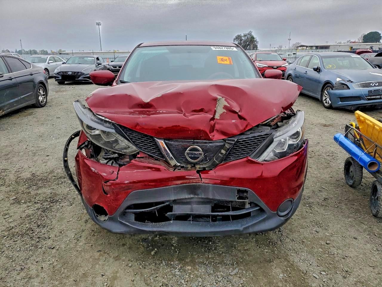 NISSAN ROGUE SPORT S