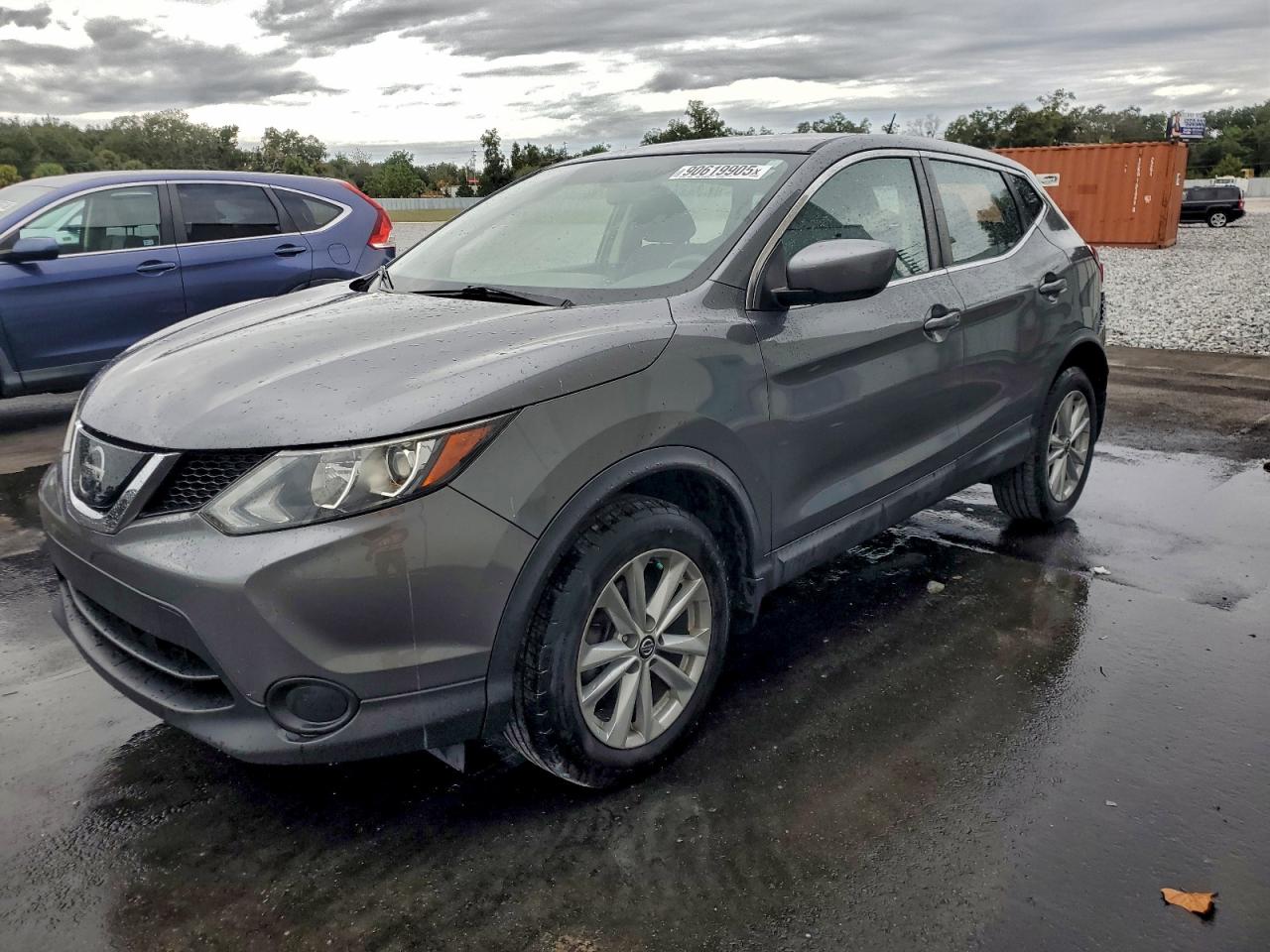 NISSAN ROGUE SPORT S