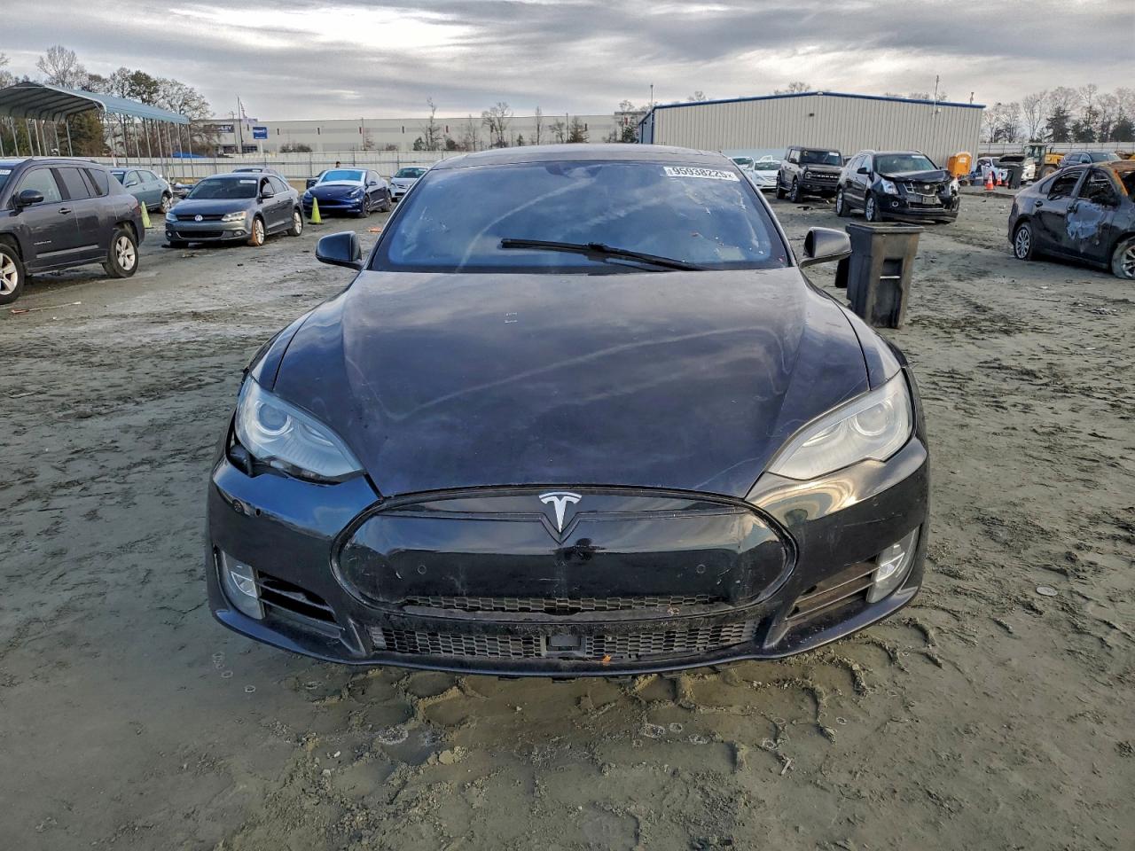 TESLA MODEL S