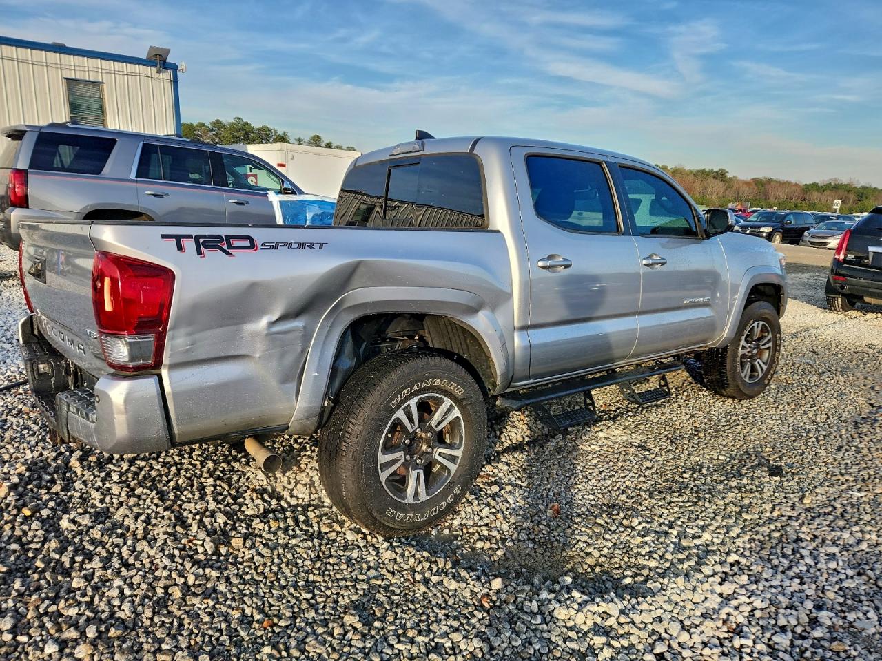 TOYOTA TACOMA DOUBLE CAB