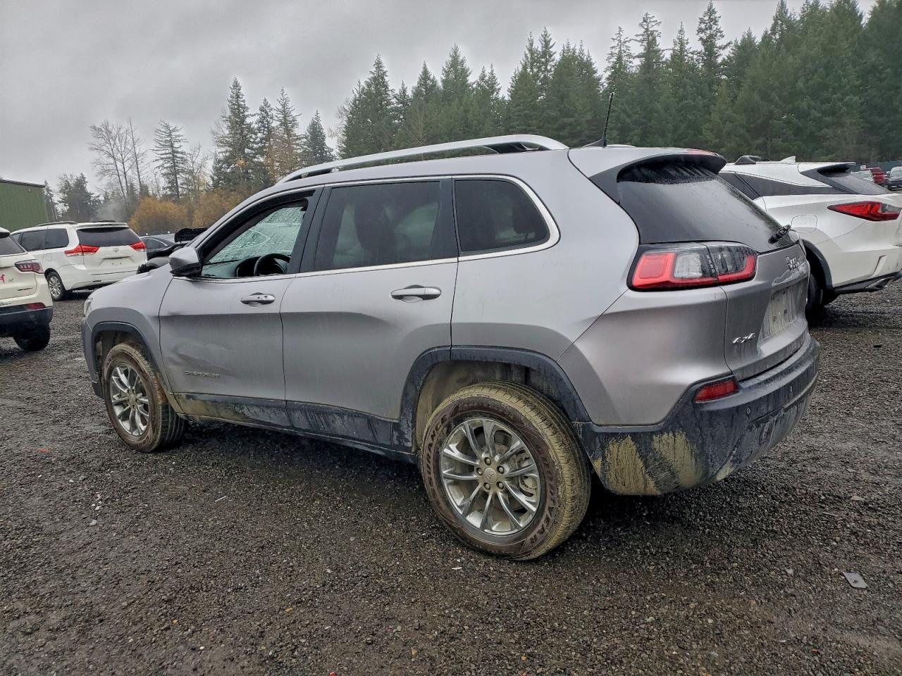 JEEP GRAND CHEROKEE LATITUDE PLUS