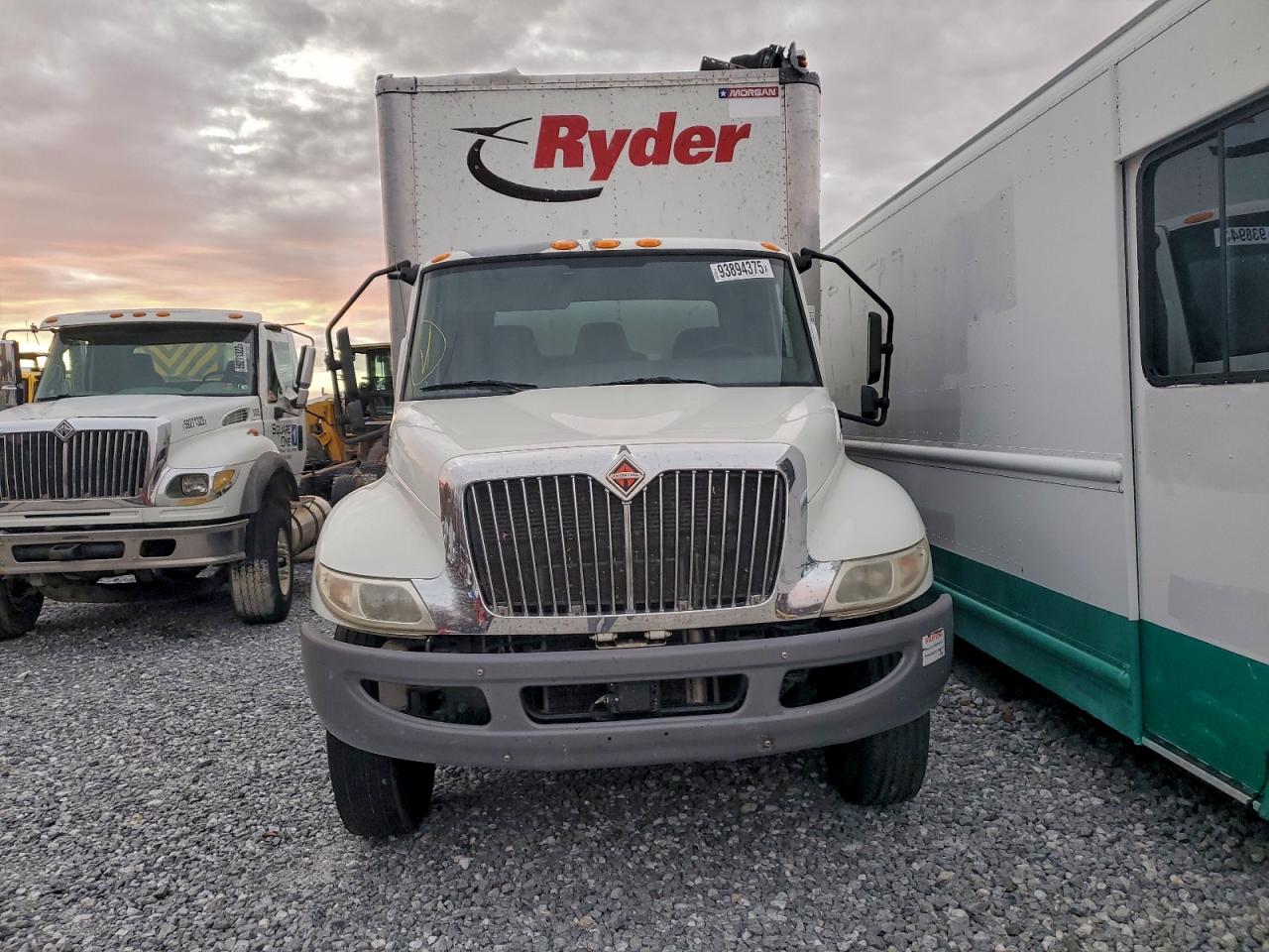 Lot #3310392969 2020 INTERNATIONAL MV607