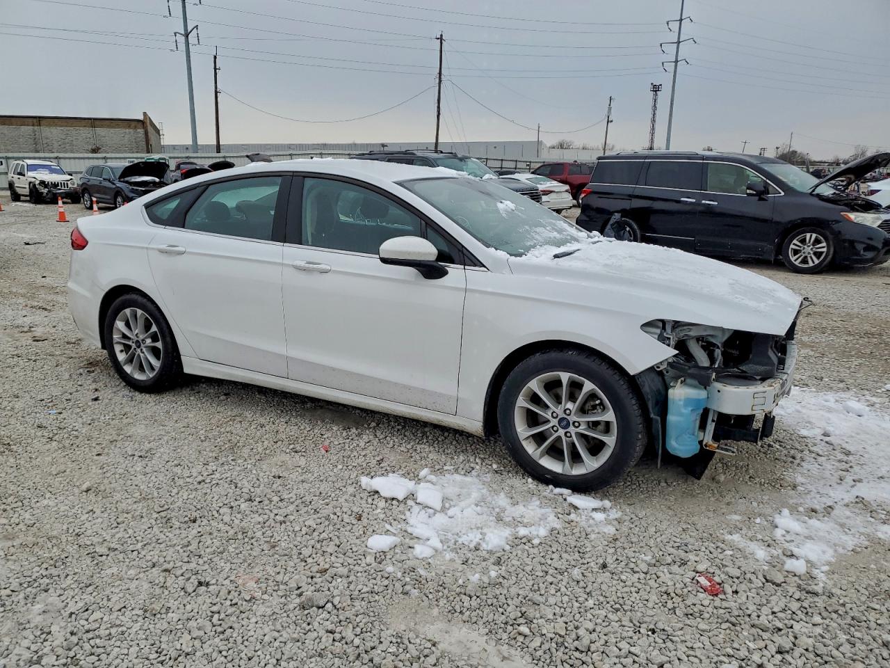FORD FUSION SE