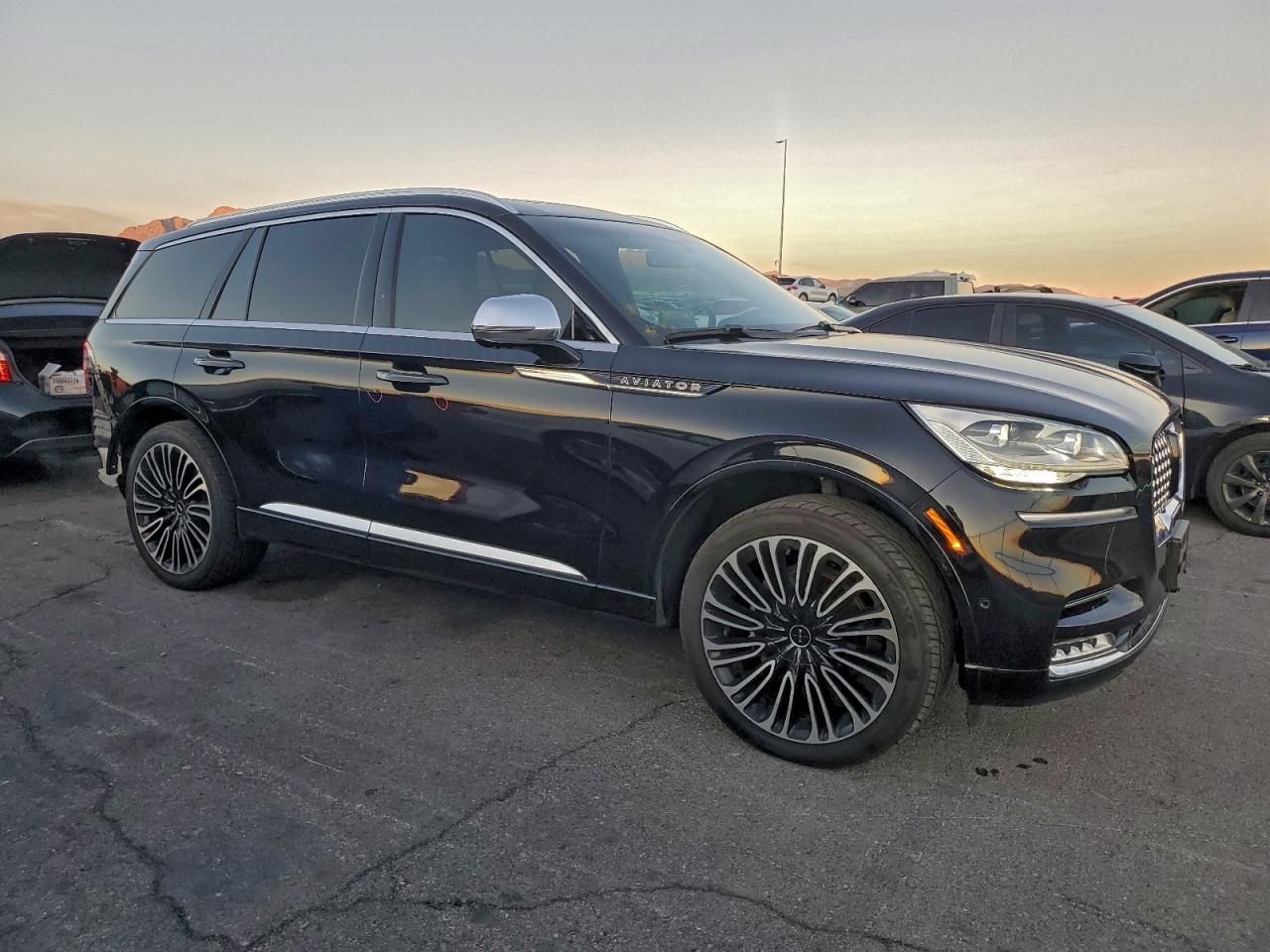 LINCOLN AVIATOR BLACK LABEL