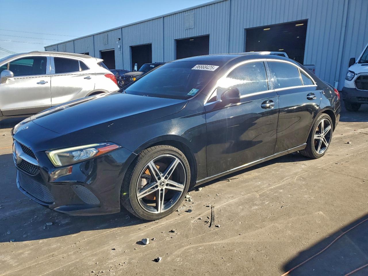 MERCEDES-BENZ A-CLASS 220