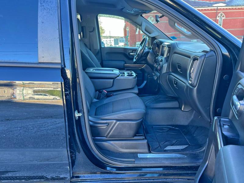 2019 CHEVROLET SILVERADO #3308563492