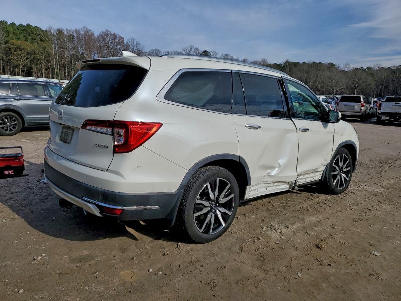 2019 HONDA PILOT TOUR #3311588786