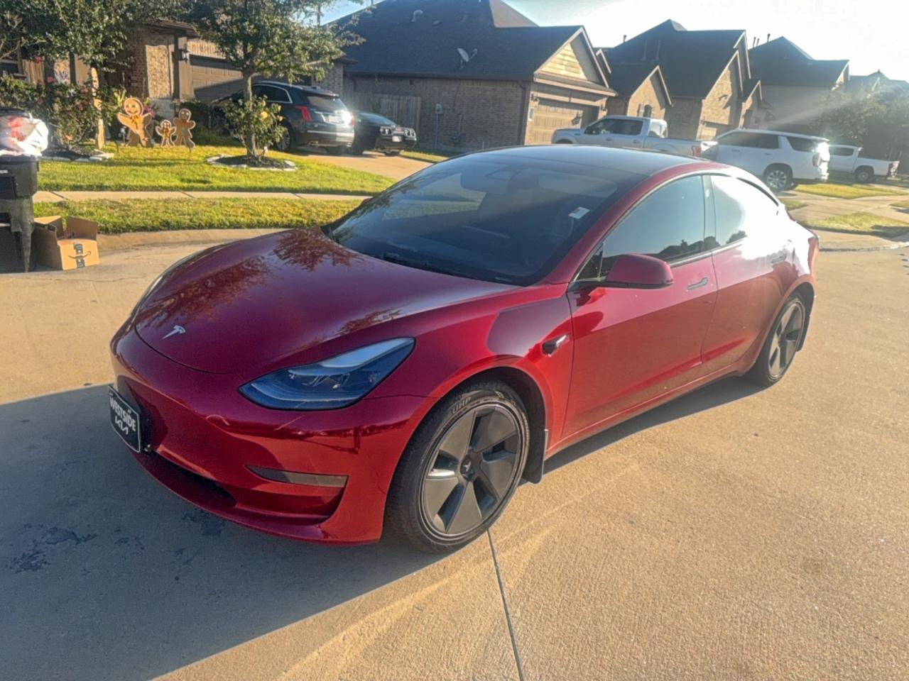 TESLA MODEL 3