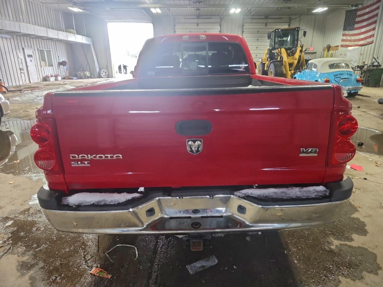 Lot #3312403121 2005 DODGE DAKOTA SLT