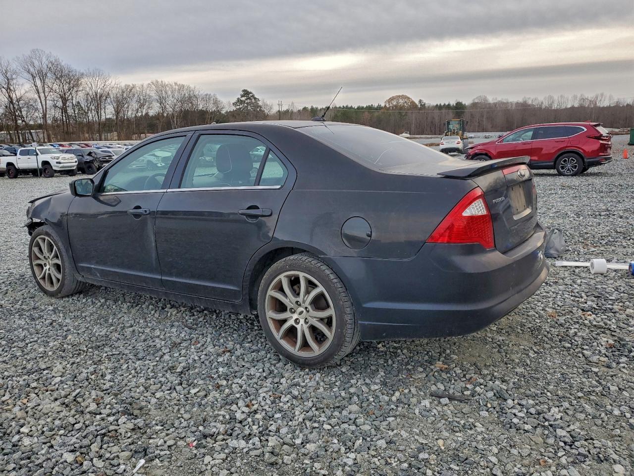 FORD FUSION SE