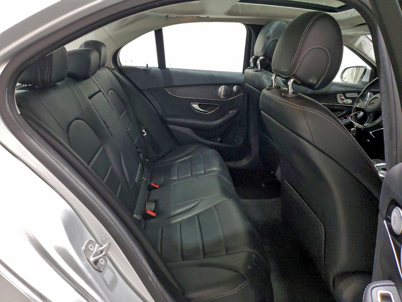 MERCEDES-BENZ C-CLASS 300 4MATIC