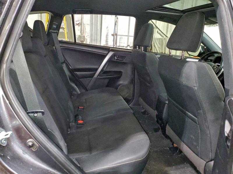 2018 TOYOTA RAV4 SE #3301662666