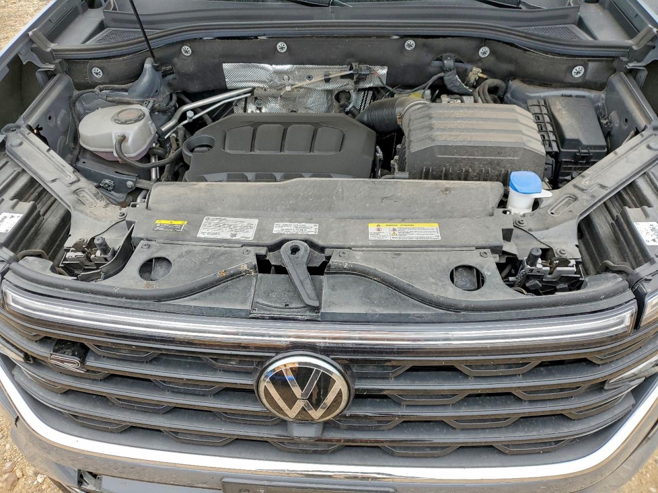 VOLKSWAGEN ATLAS CROSS SPORT SEL PREMIUM R-LINE