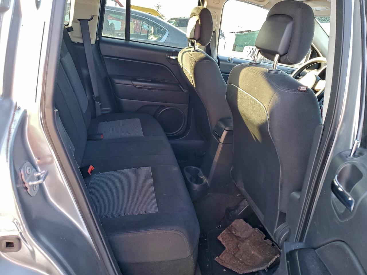 Lot #3319960149 2017 JEEP COMPASS SP