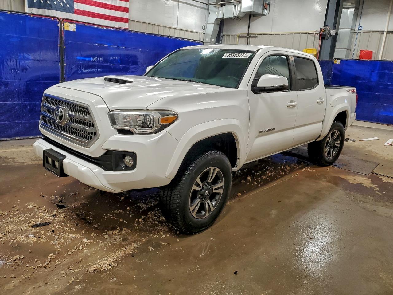 TOYOTA TACOMA DOUBLE CAB