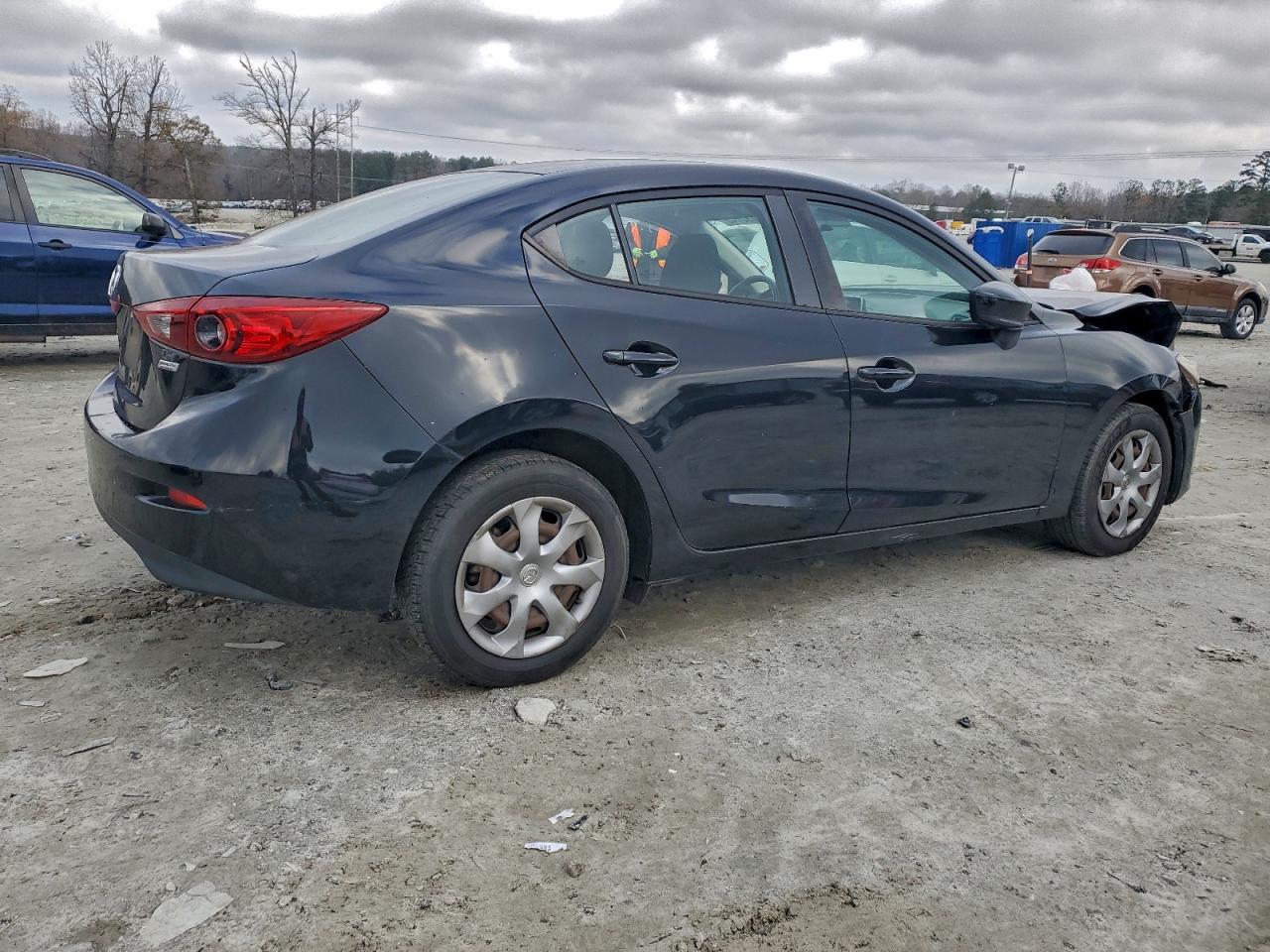 MAZDA 3 SV