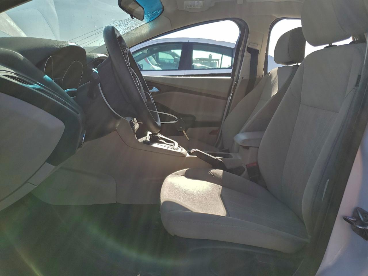 Lot #3318186947 2016 FORD FOCUS SE