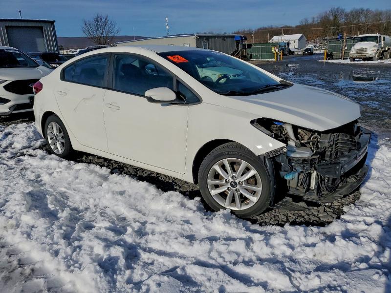 2017 KIA FORTE LX #3303962719