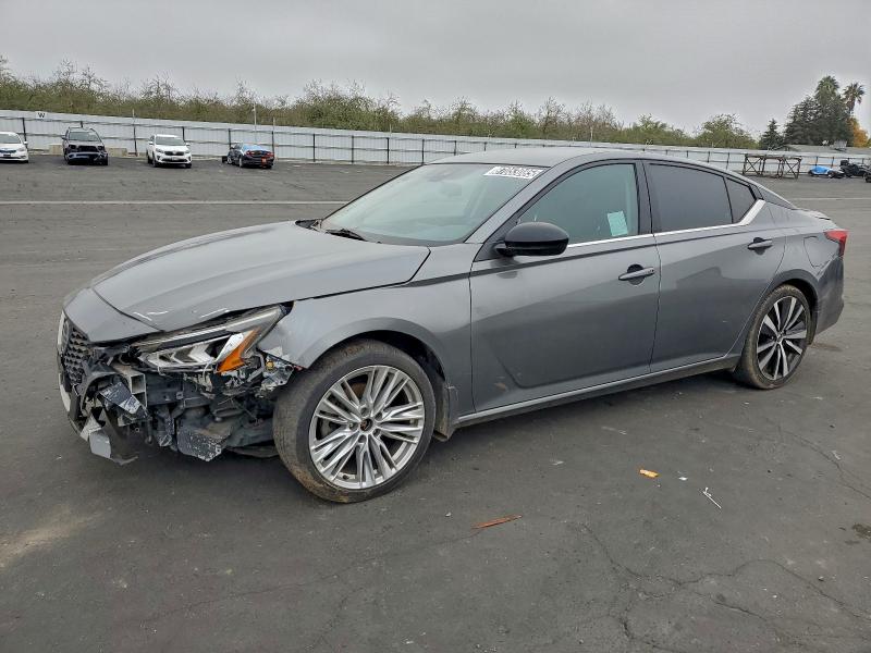 2020 NISSAN ALTIMA SR #3311445339