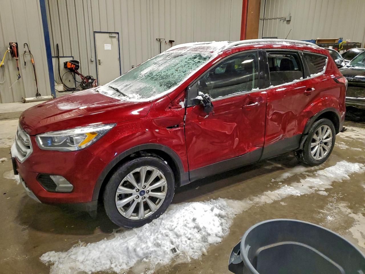 FORD ESCAPE TITANIUM