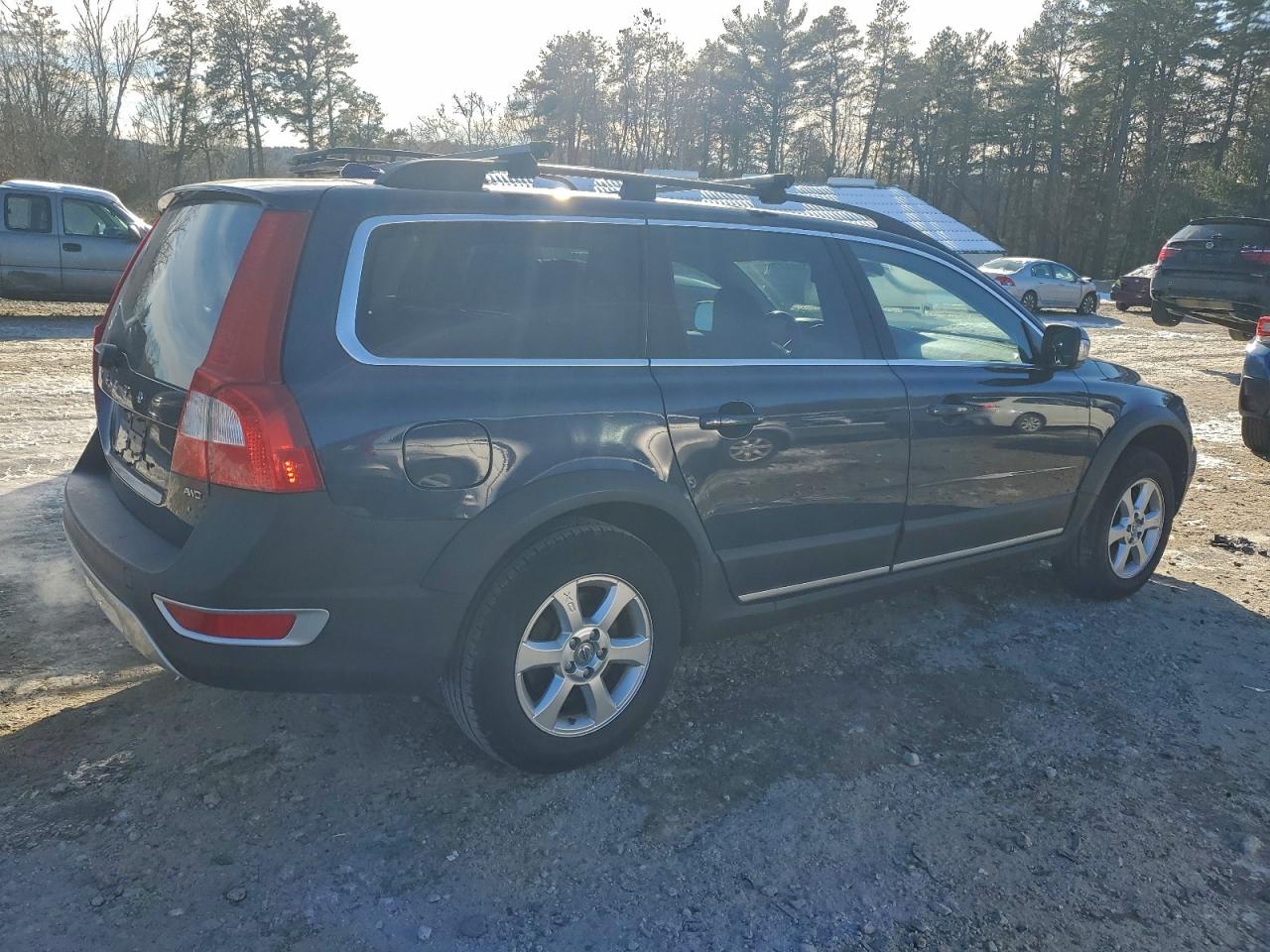 VOLVO XC70 3.2