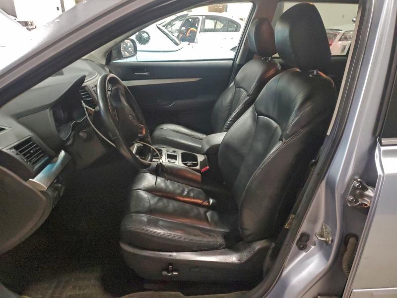 2013 SUBARU OUTBACK 2. #3302904965