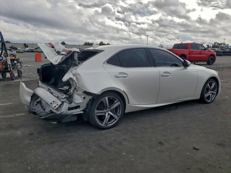 2017 LEXUS IS 200T #3304450599