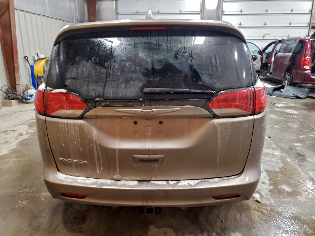 CHRYSLER PACIFICA TOURING