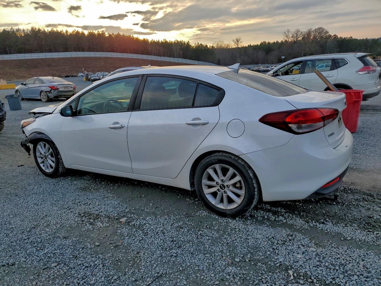 KIA FORTE LX
