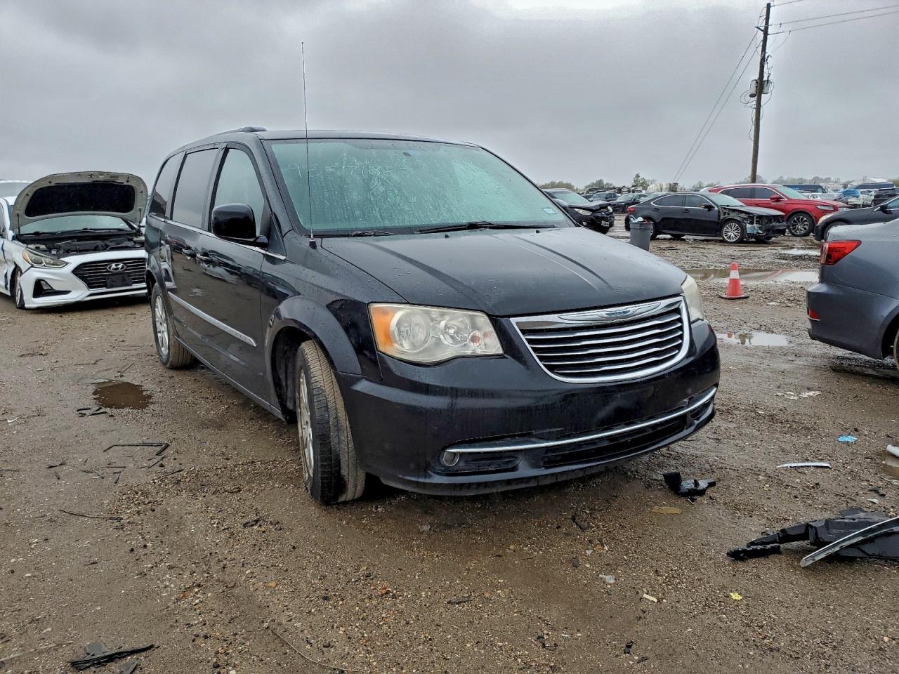 CHRYSLER TOWN & COUNTRY TOURING