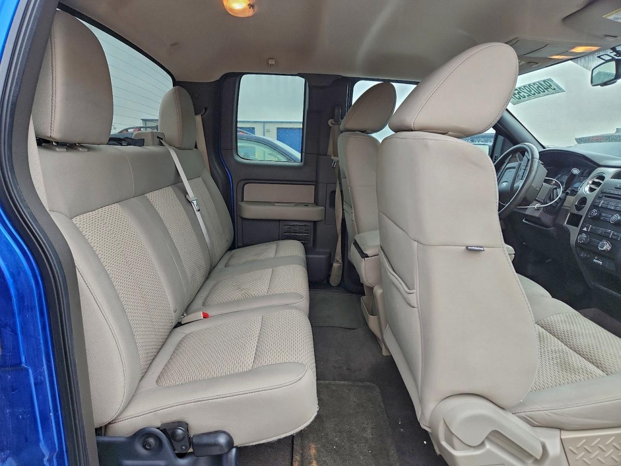 FORD F-150 SUPER CAB