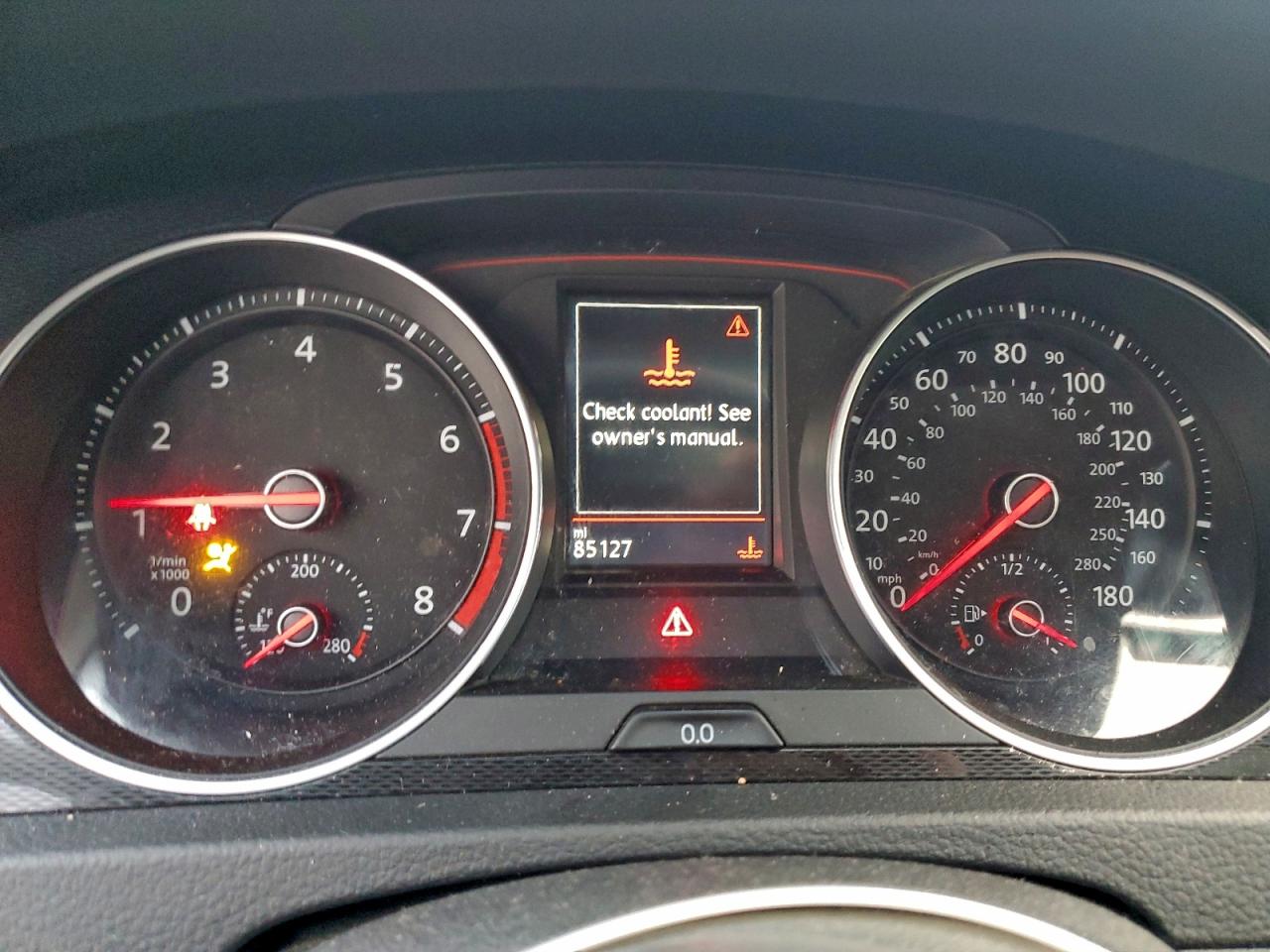 VOLKSWAGEN GOLF GTI SPORT