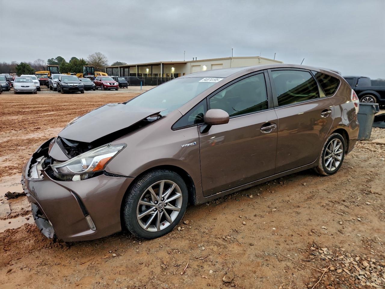 TOYOTA PRIUS V