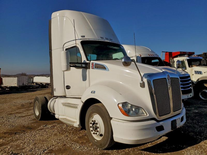2014 KENWORTH T680 #3316011772